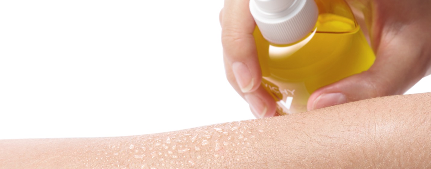 распылите средство на тело