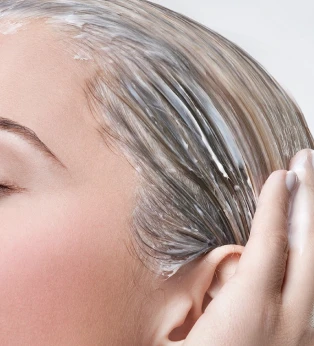 распылите средство