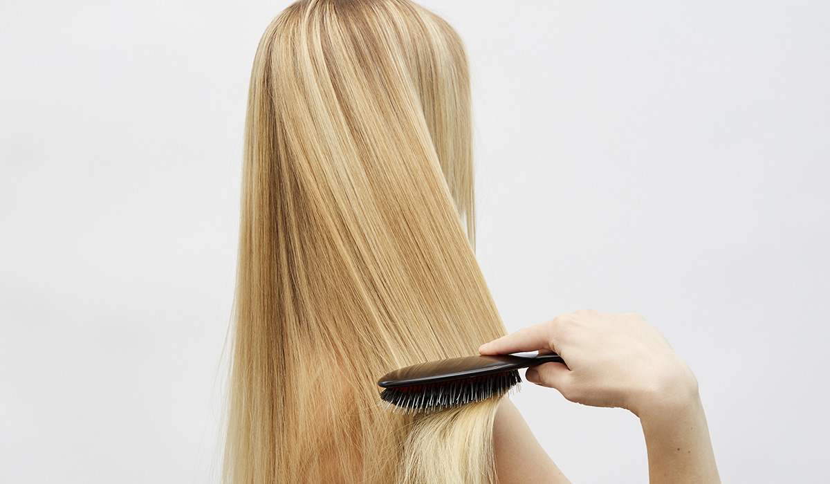 Как сделать волосы гуще: советы трихологов и дерматологов