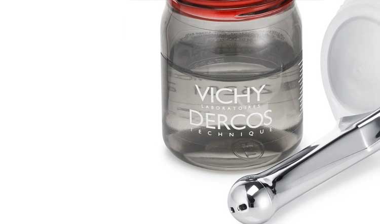 Почему выпадают волосы на голове и как с этим бороться?