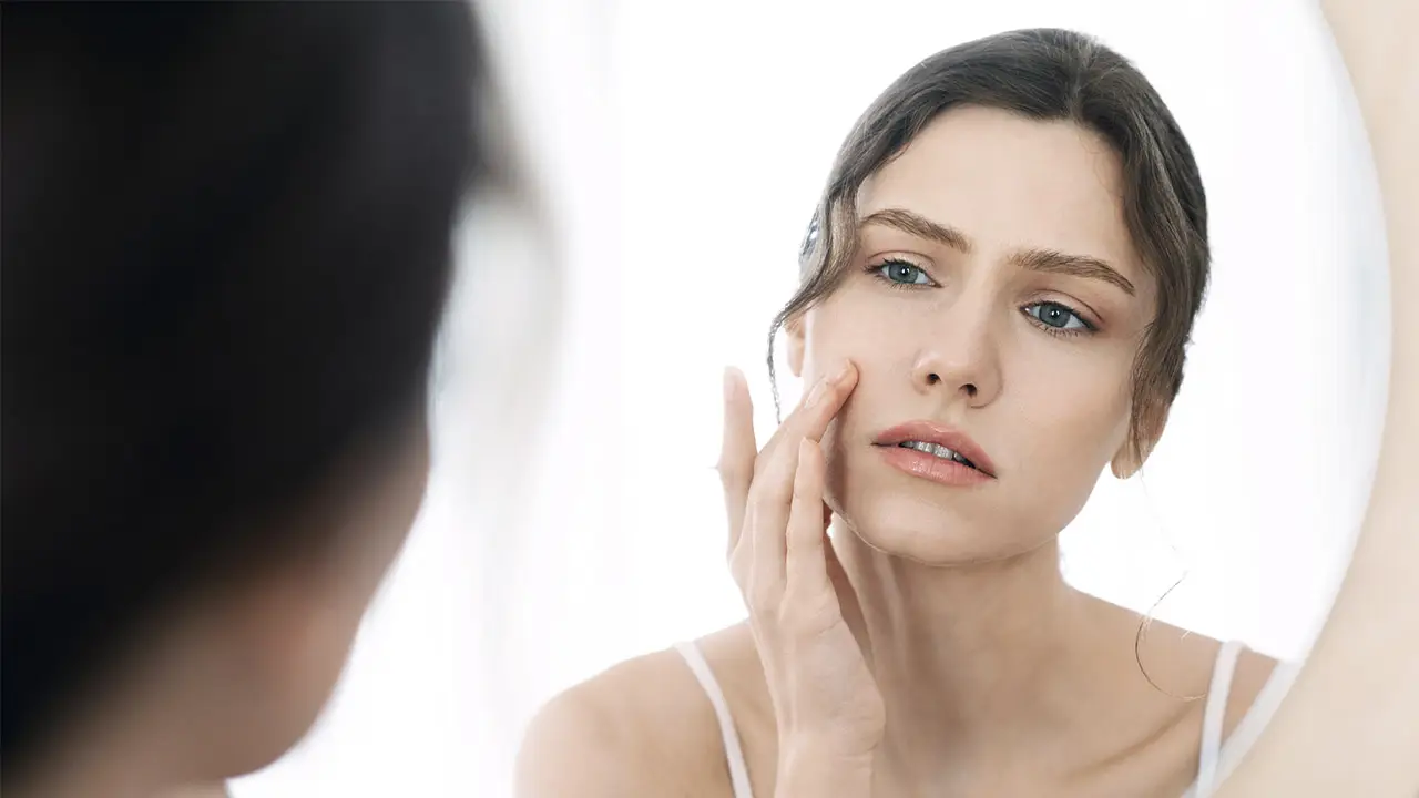 Как убрать следы от прыщей на лице: практические советы