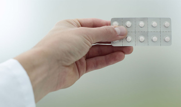 Противозачаточные таблетки при климаксе — нужно ли прекращать их прием?