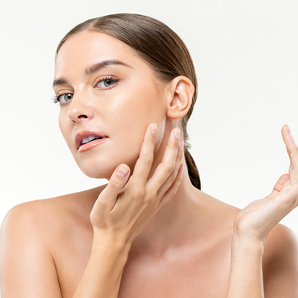 причины появления комедонов